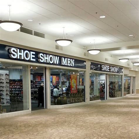 TOP 10 BEST Shoe Stores in Flint, MI